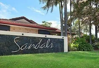 Πανσιόν Sandals Μπάιρον Μπέι