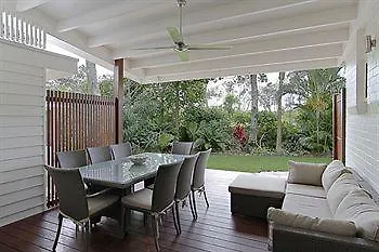 A Perfect - Allure * Byron Bay