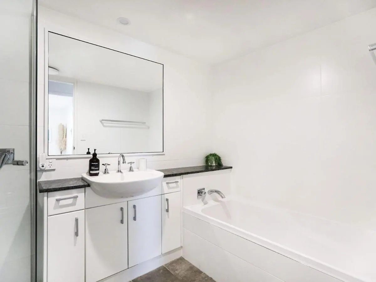 Your Luxury Escape - Karinya At Surfside Appartement Byron Bay