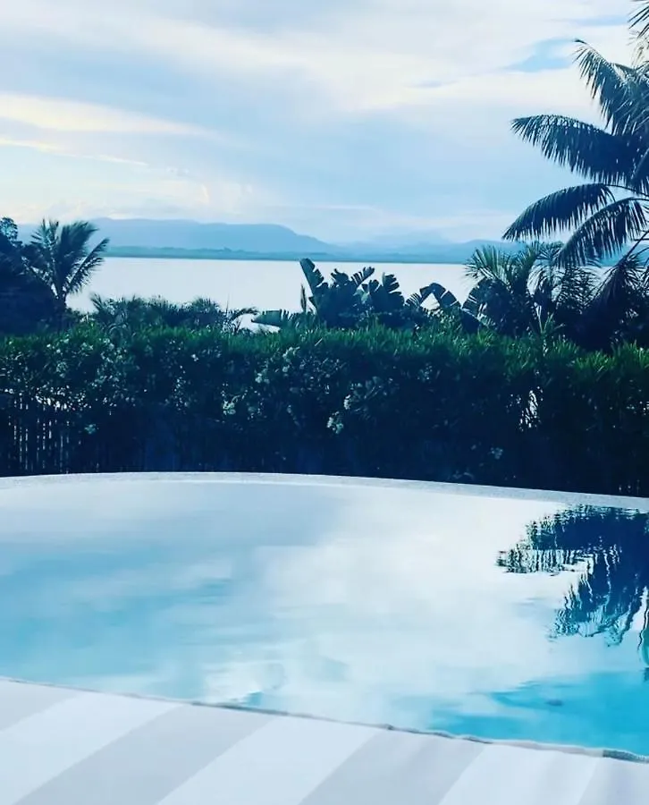 The Cape At Wategos Pool Pavilion Lodge