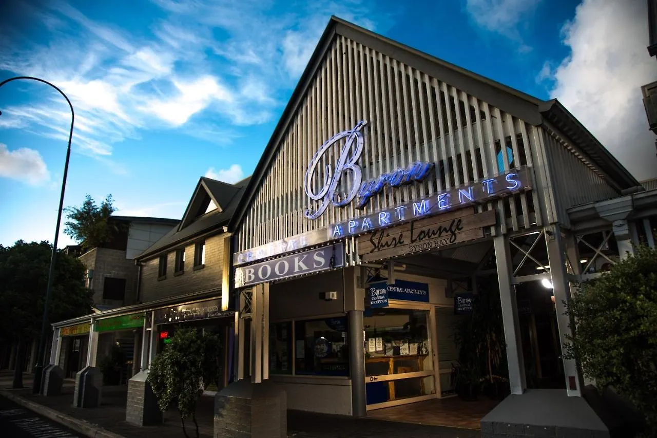 Aparthotel Byron 3*