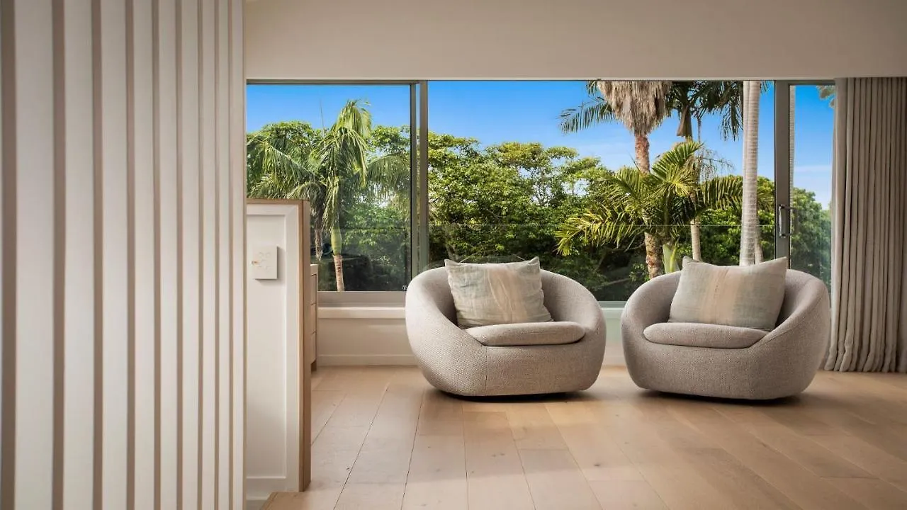 Dom wakacyjny Tranquil Oasis - Walking Distance To Beaches