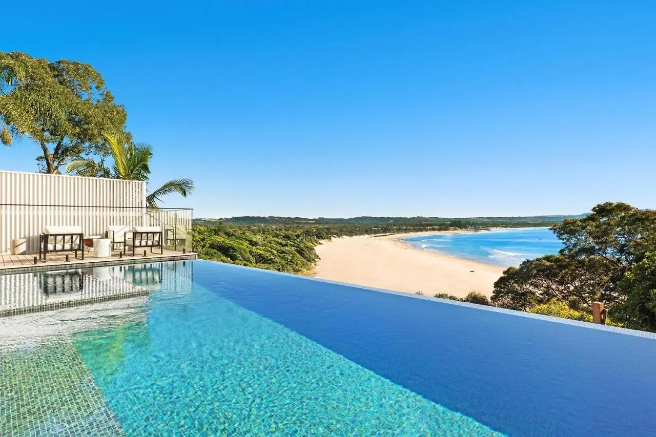 Sway - Stunning 5 Bedroom House With Pool
