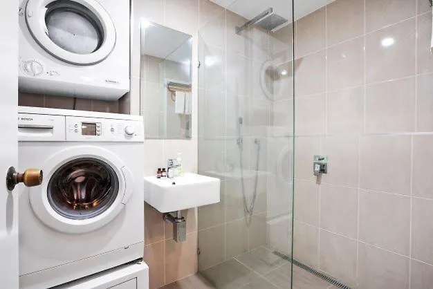 Unit 6 70 Lawson Street - Atlantis Apartament