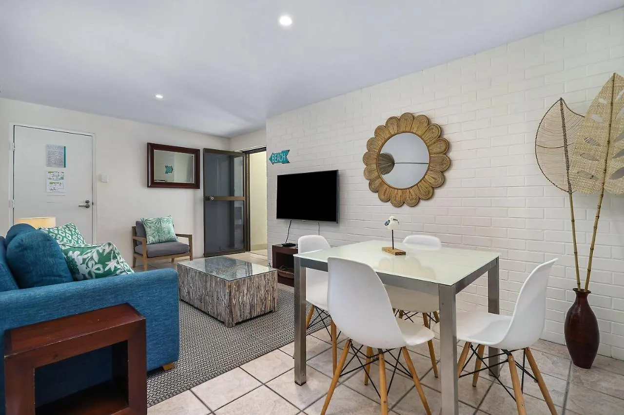 شقة فندقية Bayview Beachfront Apartments, In Town Right On The