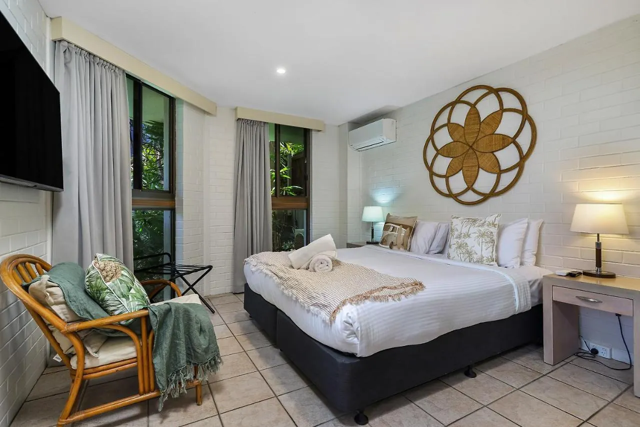 Bayview Beachfront Apartments, In Town Right On The شقة فندقية خليج بيرون