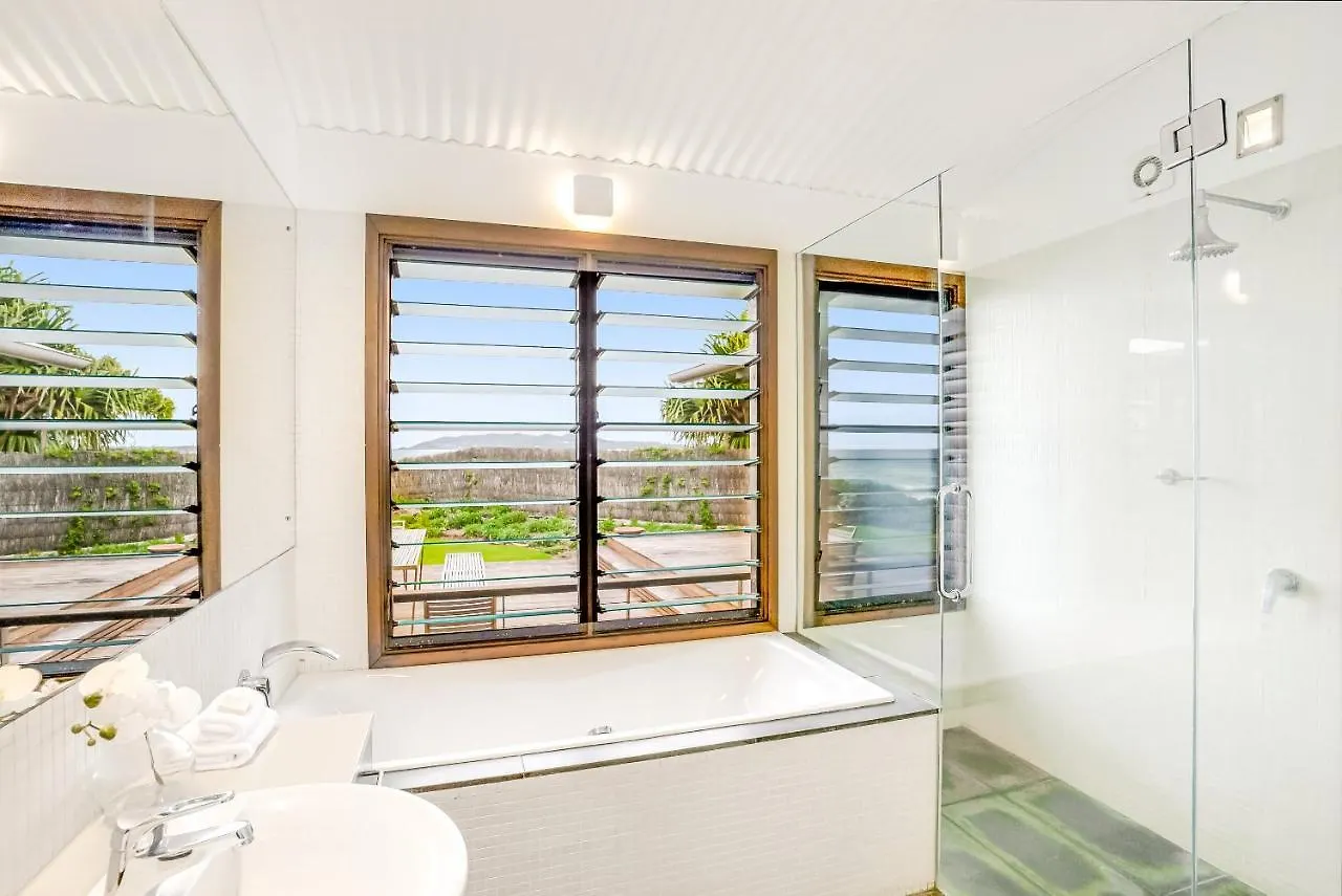 別荘 Fuller Holidays - Belongil Beachfront Pavilion, 18 Childe St バイロンベイ