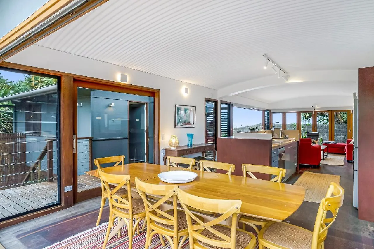 別荘 Fuller Holidays - Belongil Beachfront Pavilion, 18 Childe St バイロンベイ