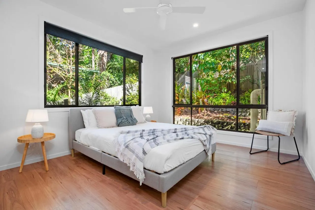 Ferienhaus Light Filled Modern Specious Home, Pet Friendly In A Beautiful Area Of Byron Bay, Short Stroll To Town Byron Bay