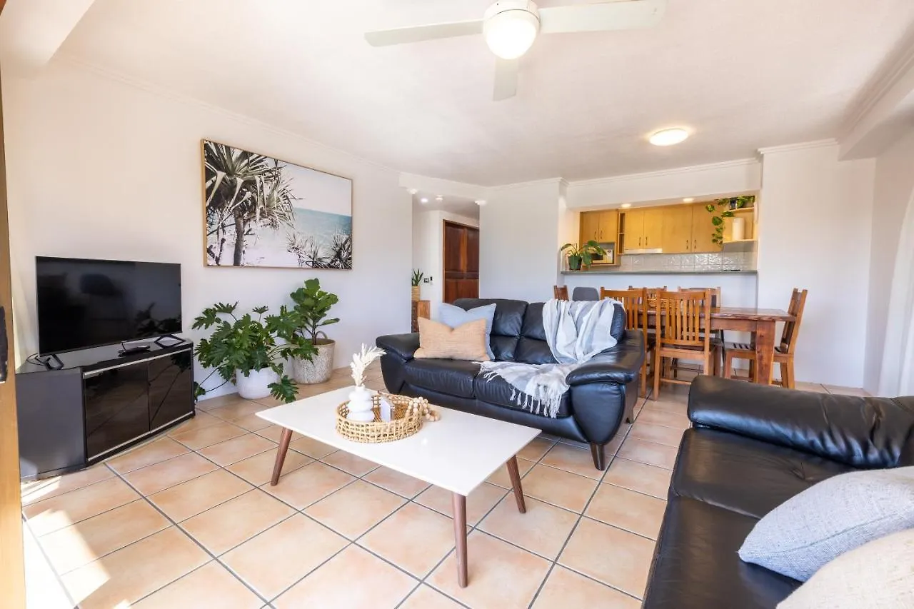 Apartamento Coastal Sol -right On Clarkes Beach!