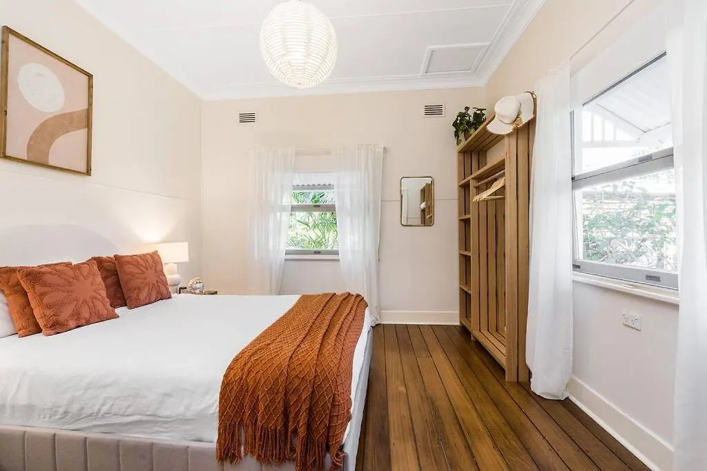 Shirley House, Right In Heart Of Byron Bay, Walking Distance To Town And Famous Beaches Byron Bay