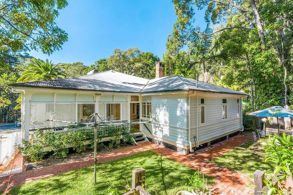 Tropical Tranquillity House * Byron Bay