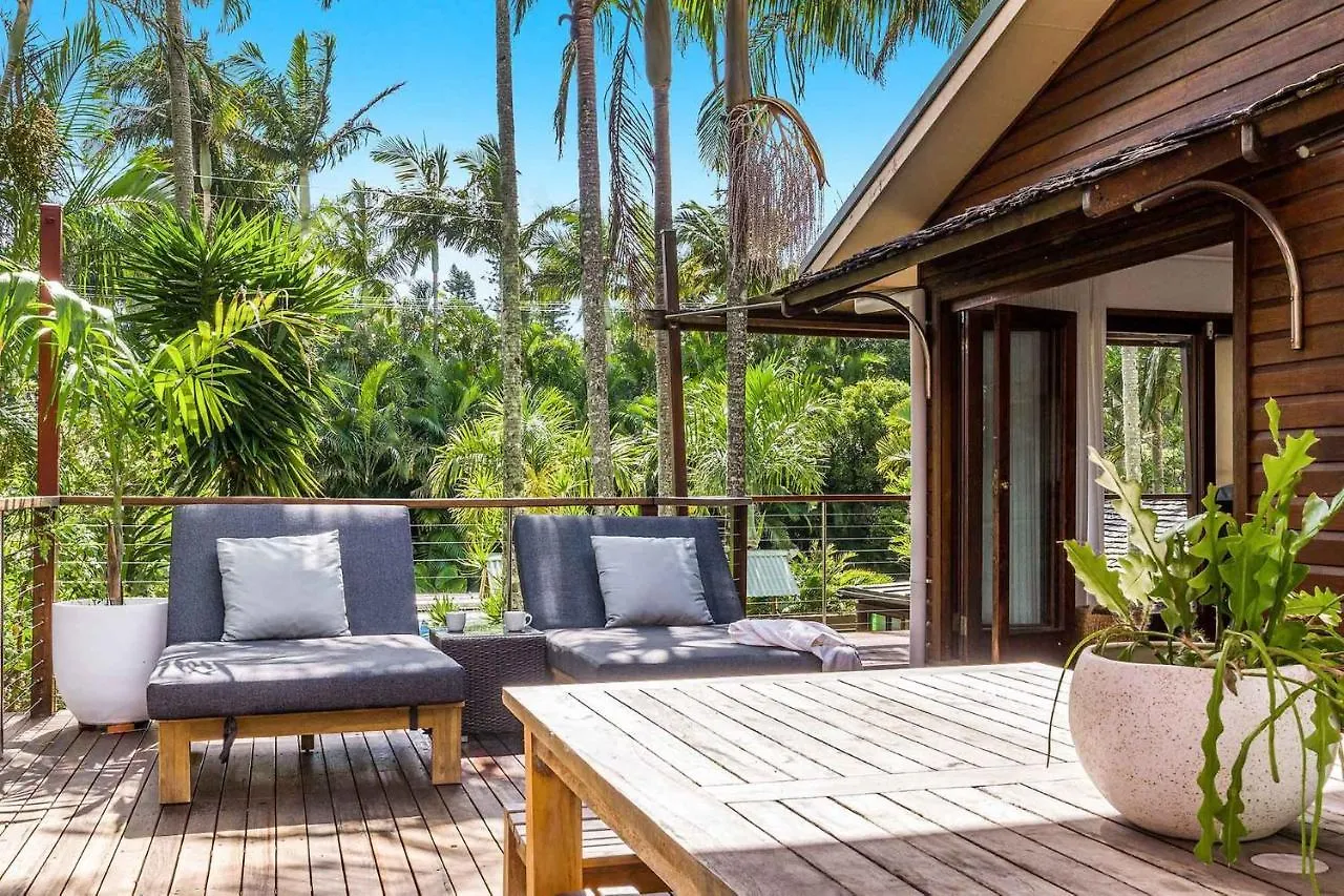 Byron Blisshouse Penthouse - Belongil Luxury *