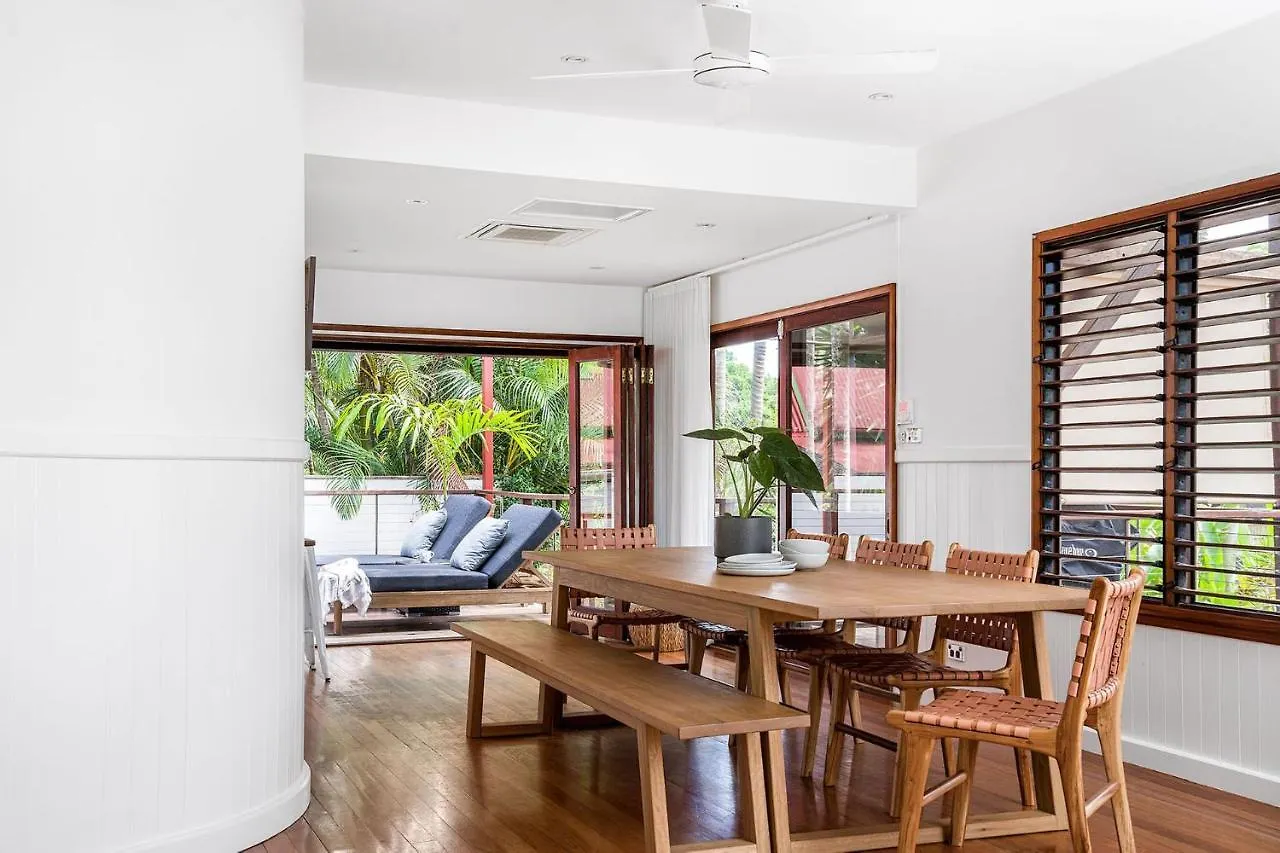 Byron Blisshouse Penthouse - Belongil Luxury