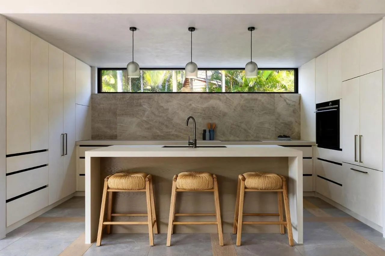 Tatil Evi Moonrise - 4 Bedroom Designer Above Wategos