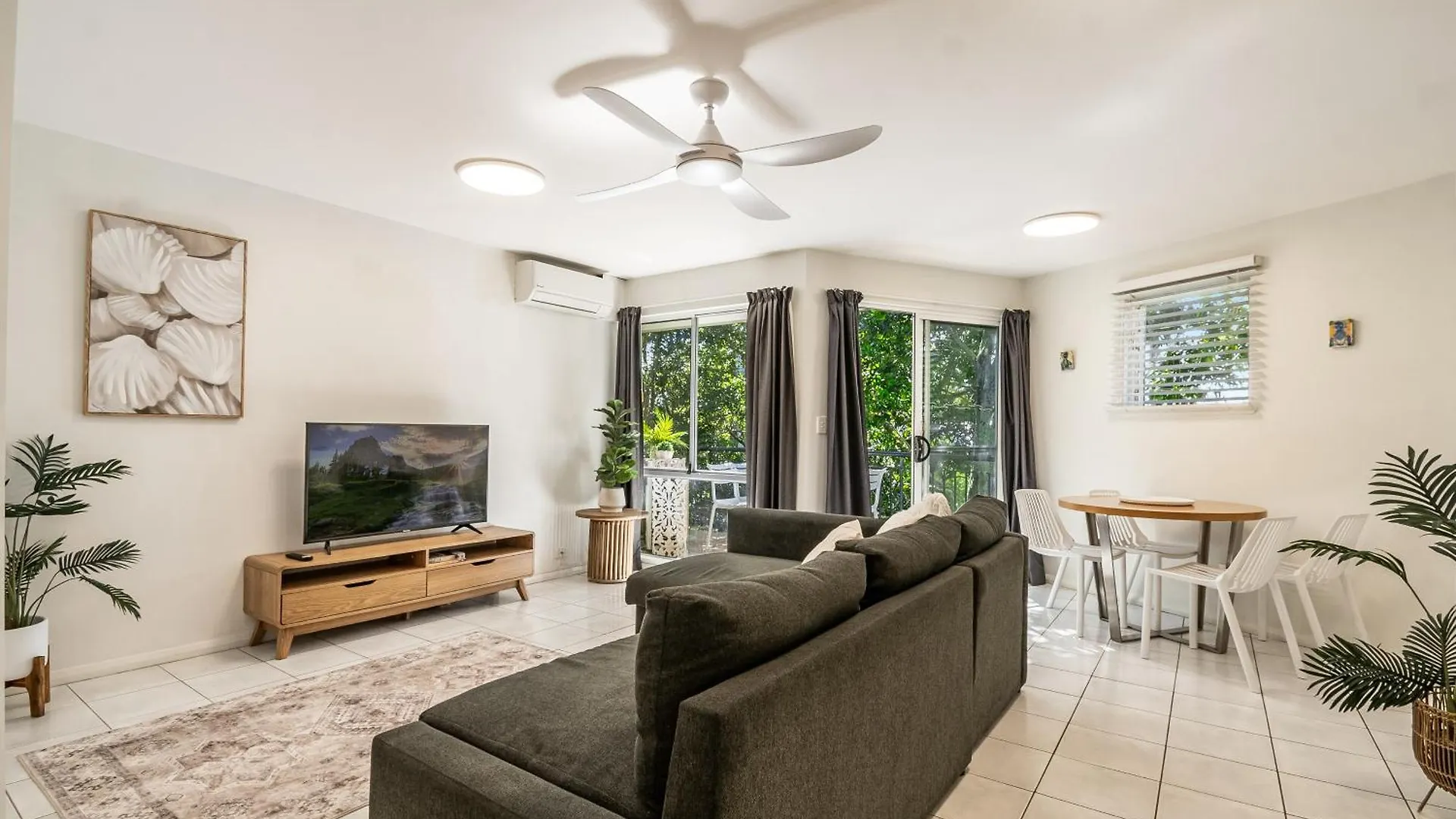 Aparthotel Eco 4*