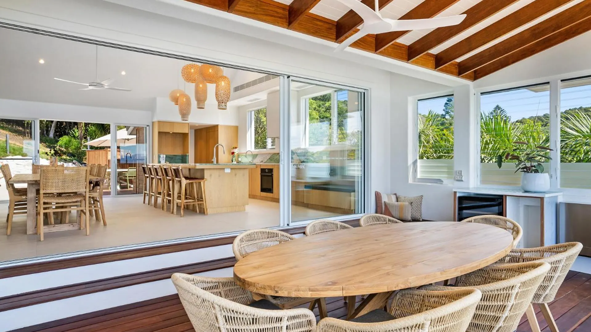 度假居 Surfside @ Wategos - 37 Brownell Drive, Wategos