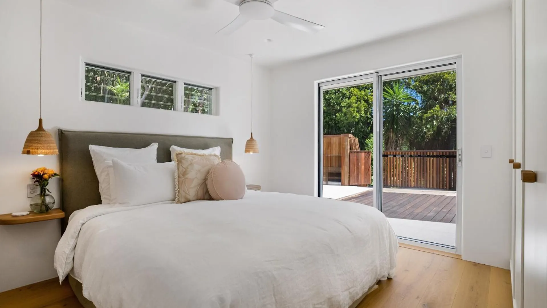 Surfside @ Wategos - 37 Brownell Drive, Wategos 度假居 拜伦湾