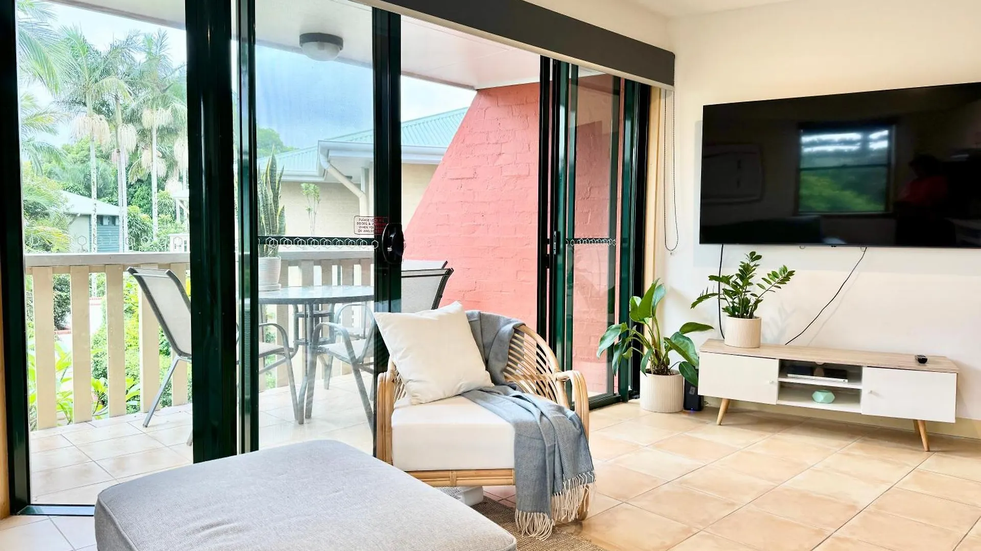 Appartement Ulysses - Heated Pool Walk To Town & Byron Bay