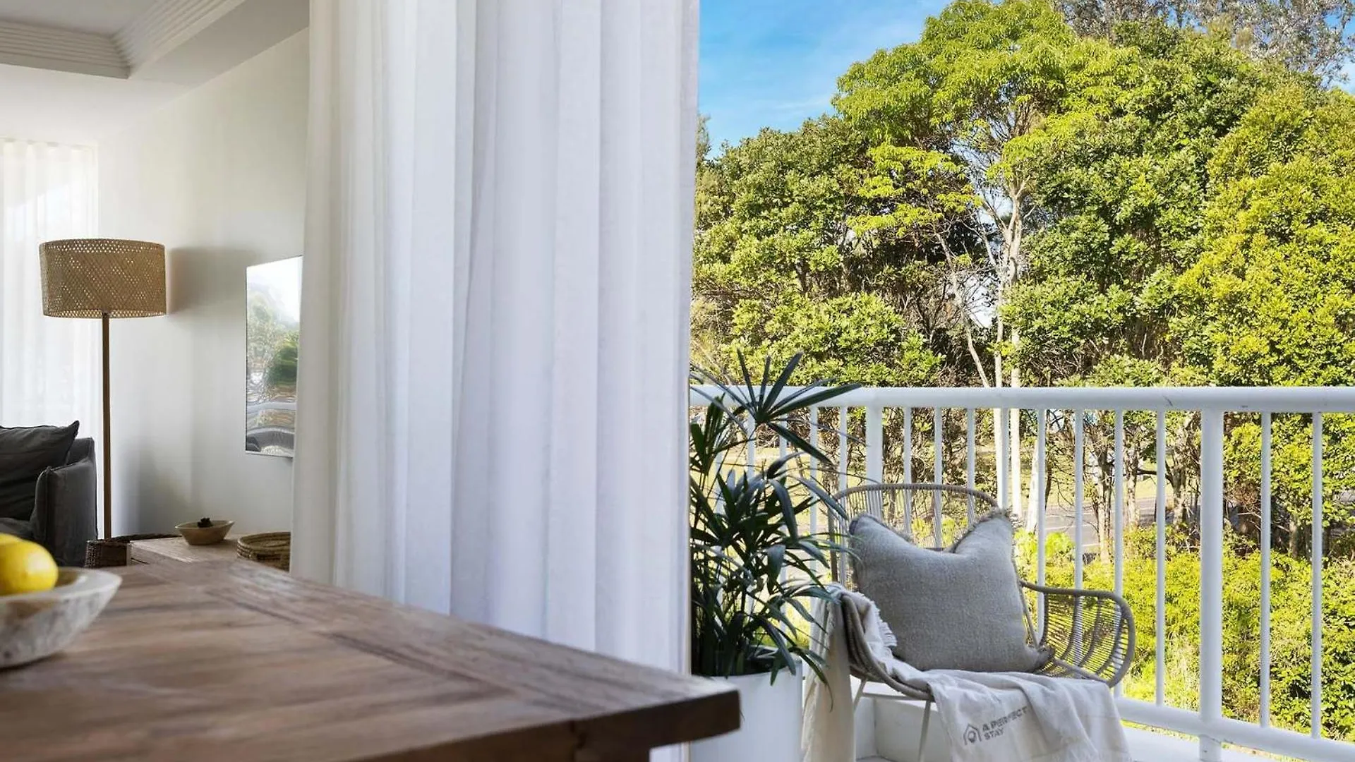 Oceanfront Byron Palms - 2 Bedroom Main ביירון ביי
