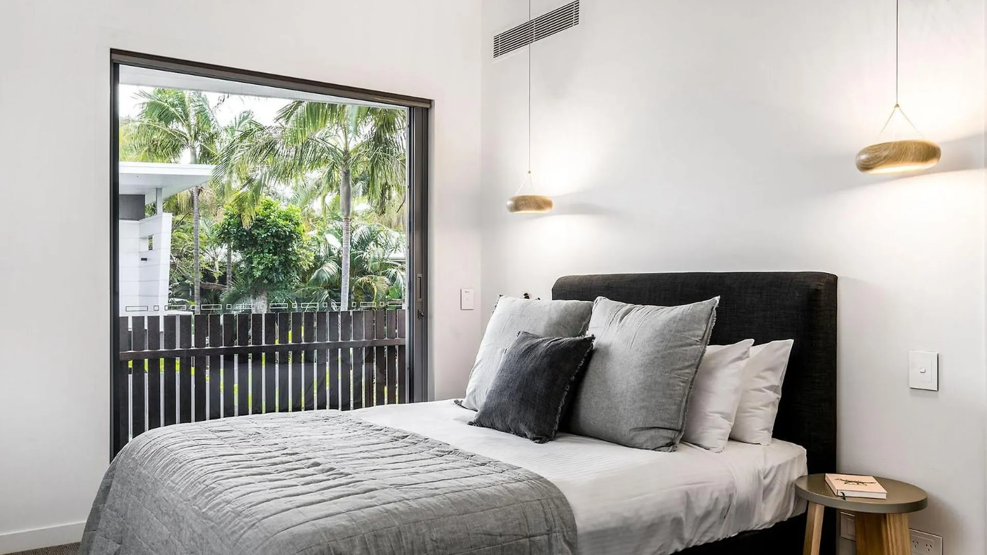 Kokos House 2 - Belongil Pad With Pool بيت للعطل خليج بيرون