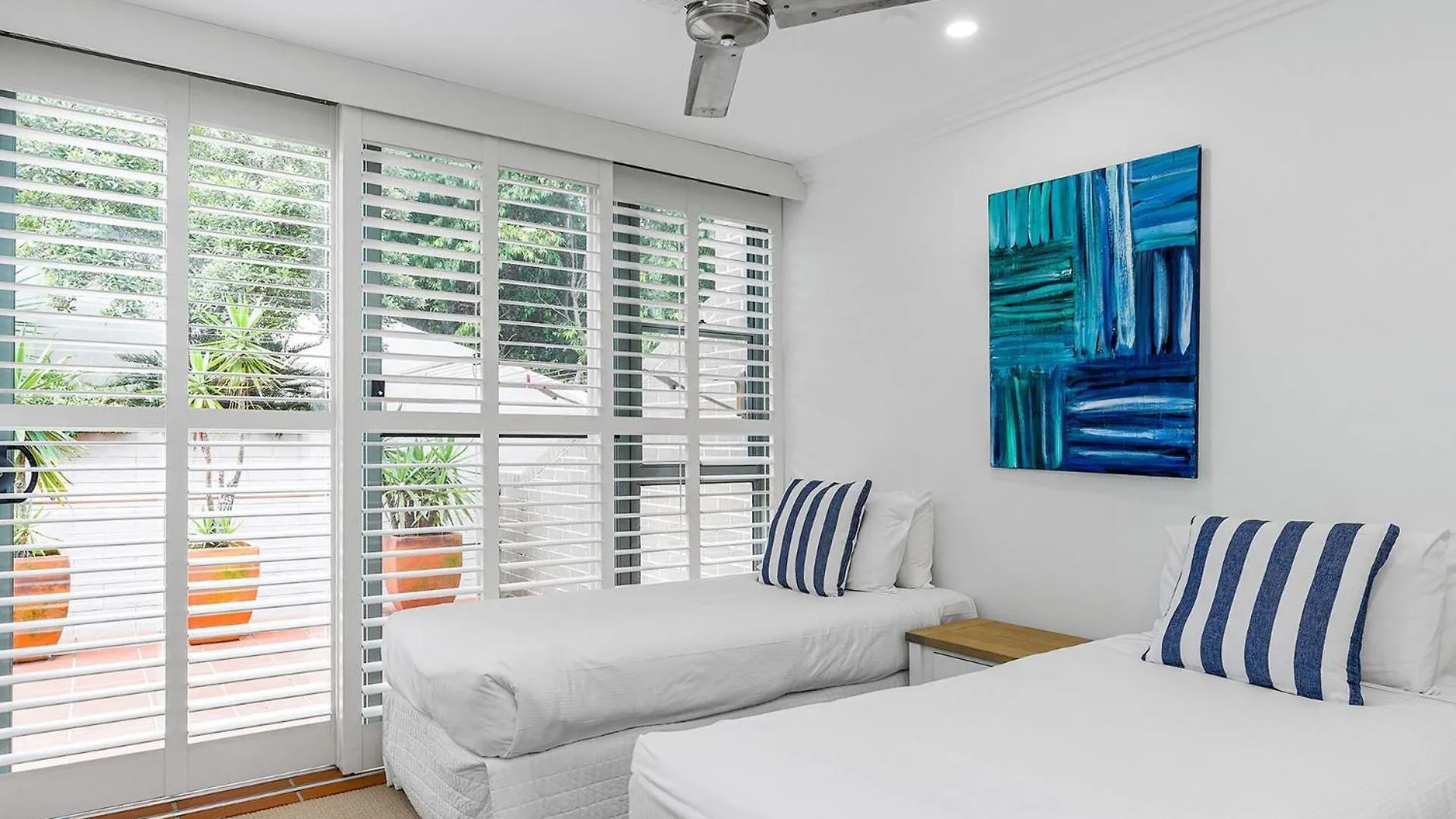 A Perfect - 3 Cook Byron Bay