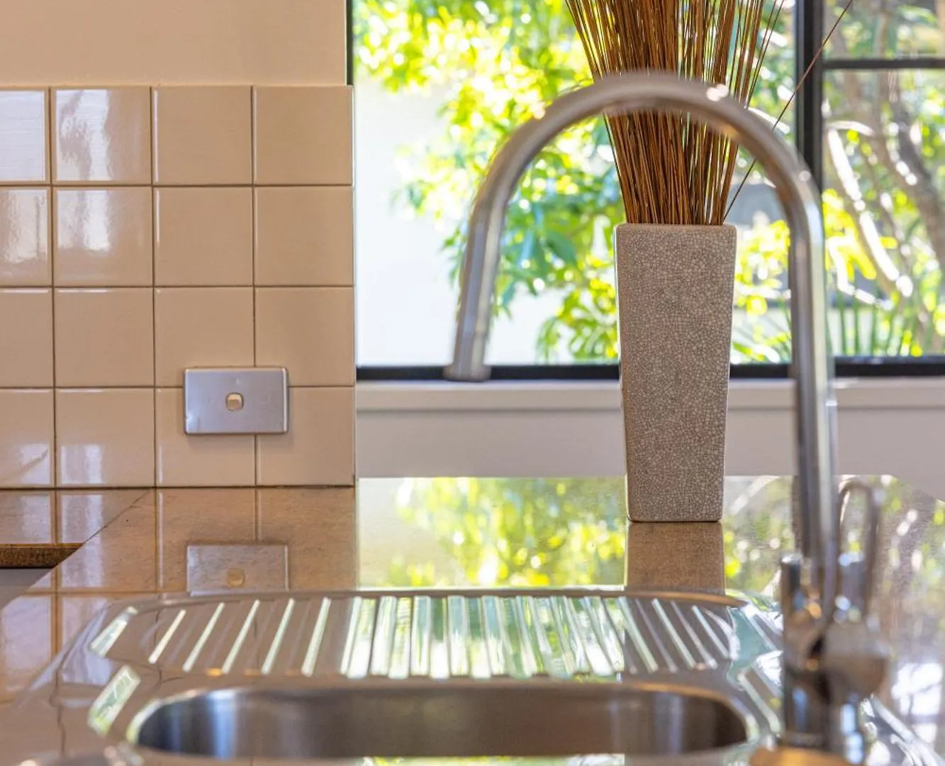 Monterey House - Direct Access & Plunge Pool * ביירון ביי