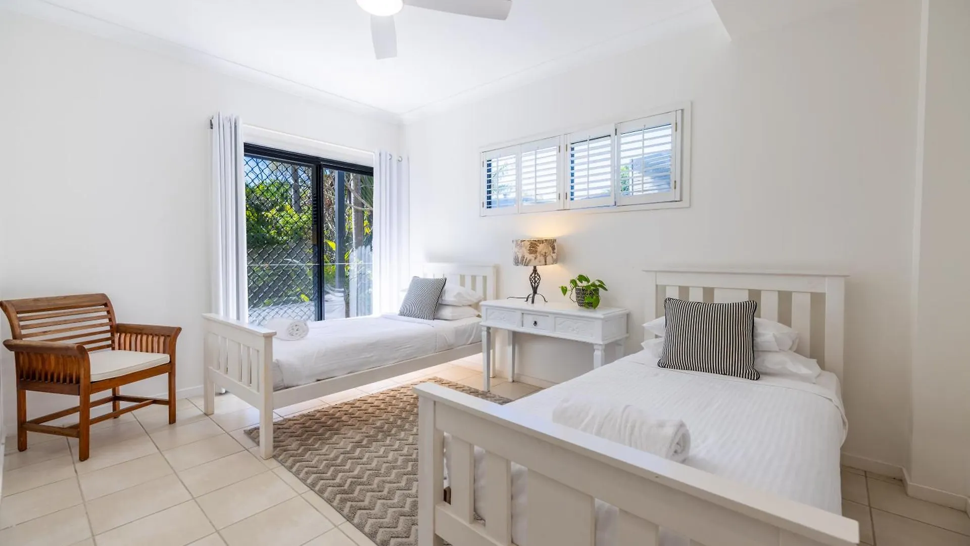 Monterey House - Direct Access & Plunge Pool