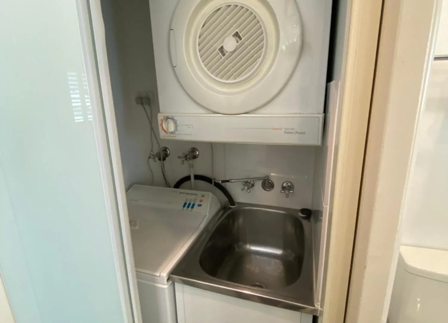 Byron Quarter 4* Μπάιρον Μπέι