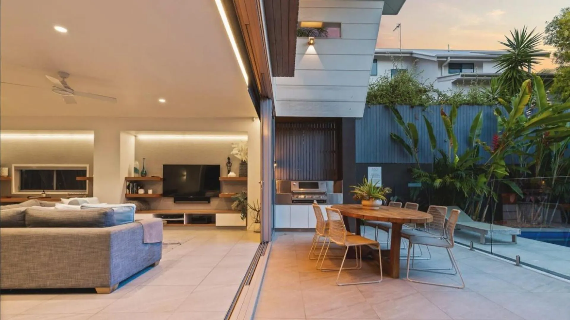 Kokos House 1 - Beachside Luxury With Pool Hébergement de vacances Byron Bay