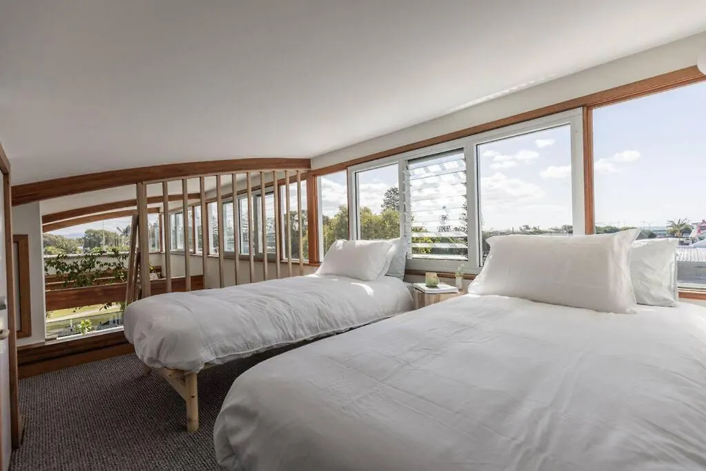 The Maygold Penthouse - Byron