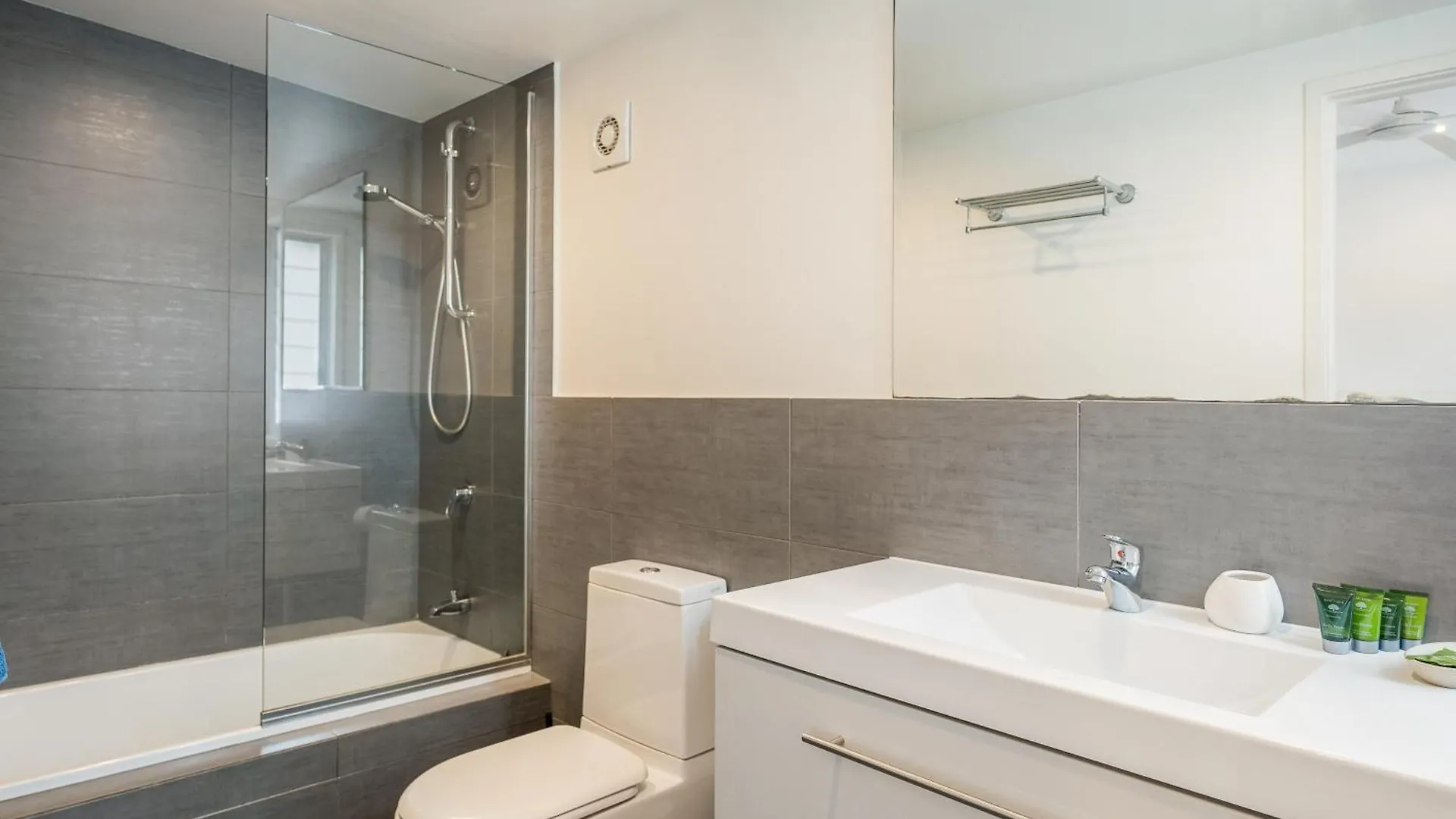 Aaman & Cinta Luxury 4*