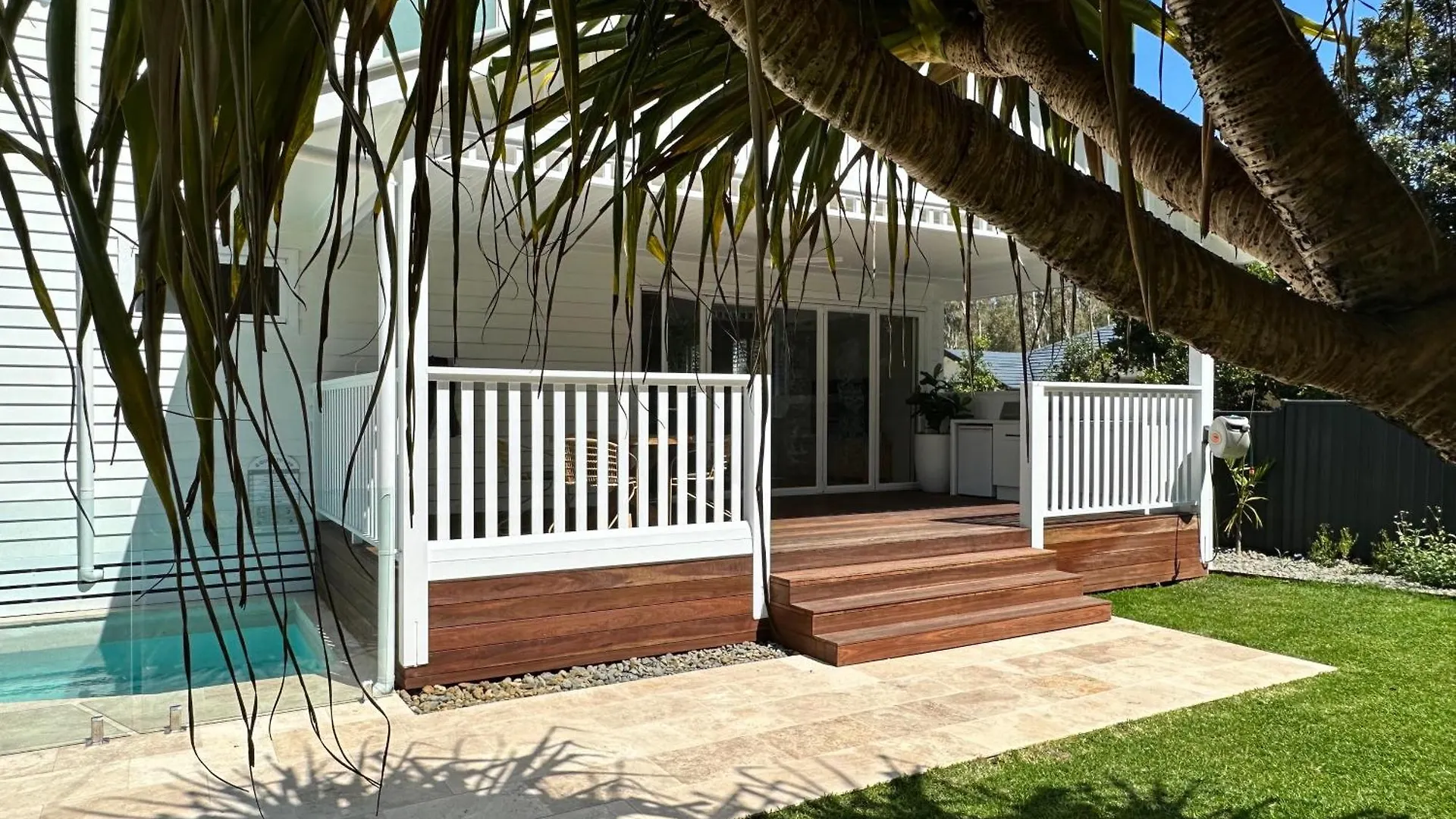 Unwind Byron Bay
