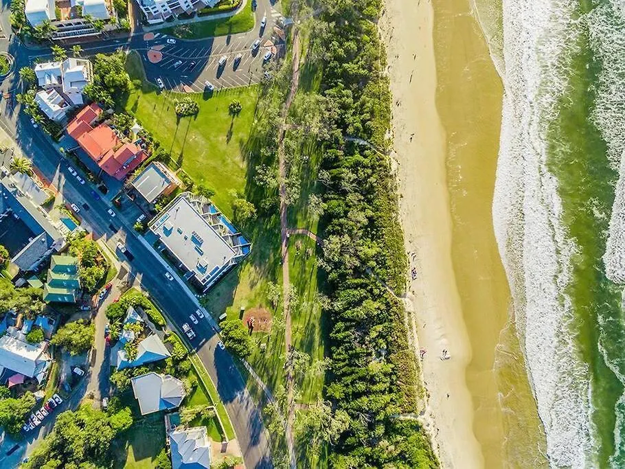 Апартаменты Fuller Holidays - Get Sandy - Beachside Byron *