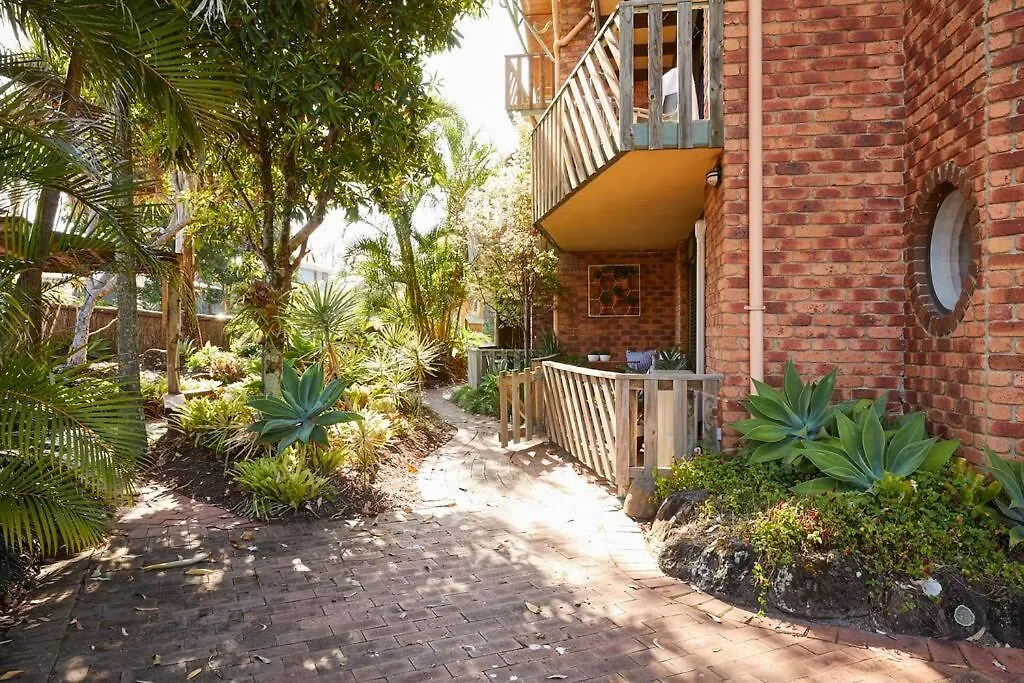 Fuller Holidays - Get Sandy - Beachside Byron