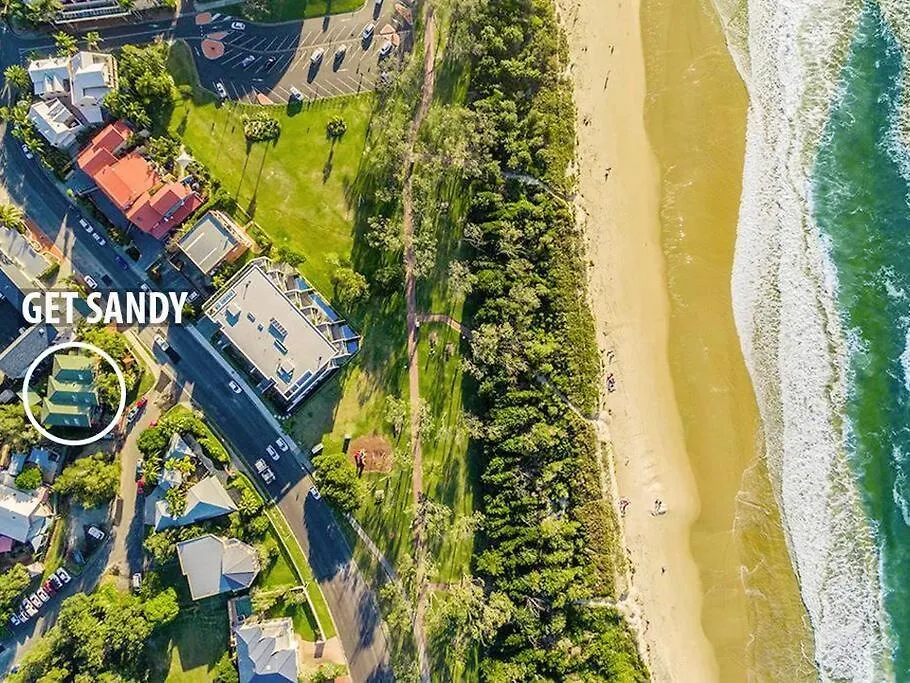 Апартаменты Fuller Holidays - Get Sandy - Beachside Byron *
