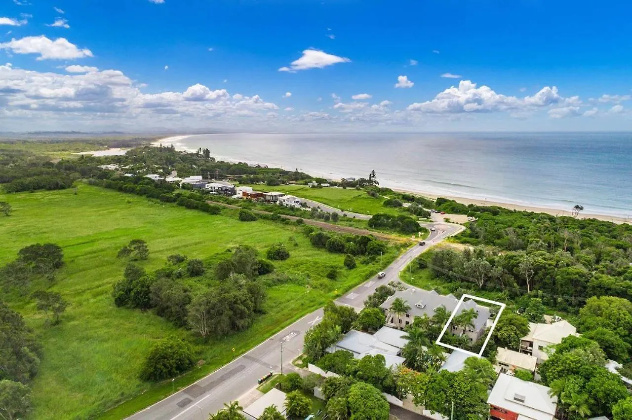 - Seasalt - 4 34 Cavvanbah St Byron Bay