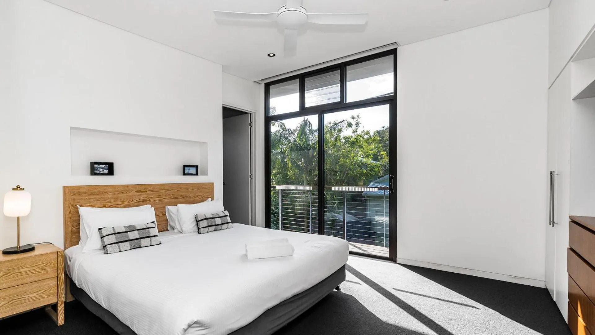 Byron Lux Byron Bay