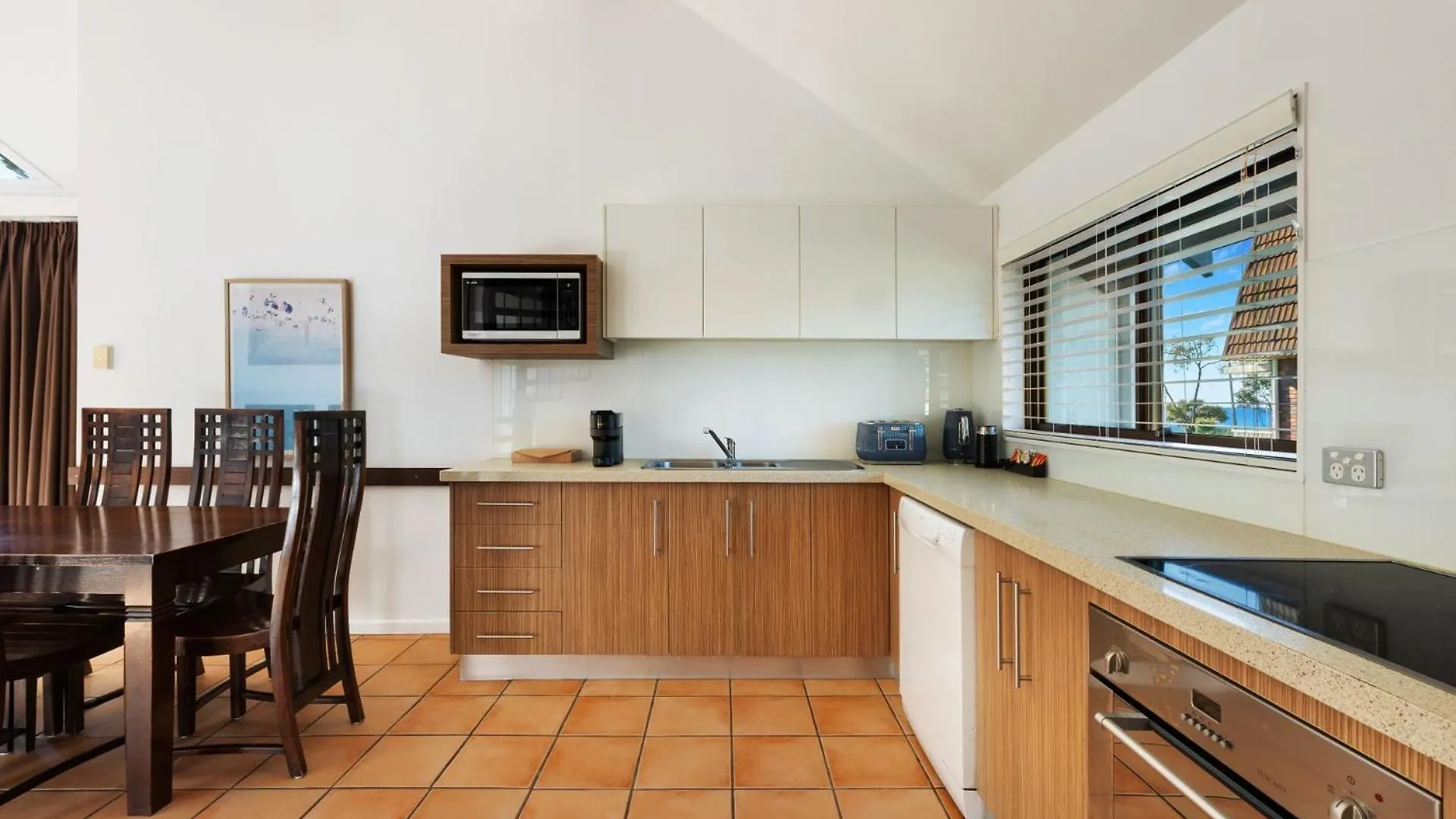 Beachfront Loft 11 * Byron Bay