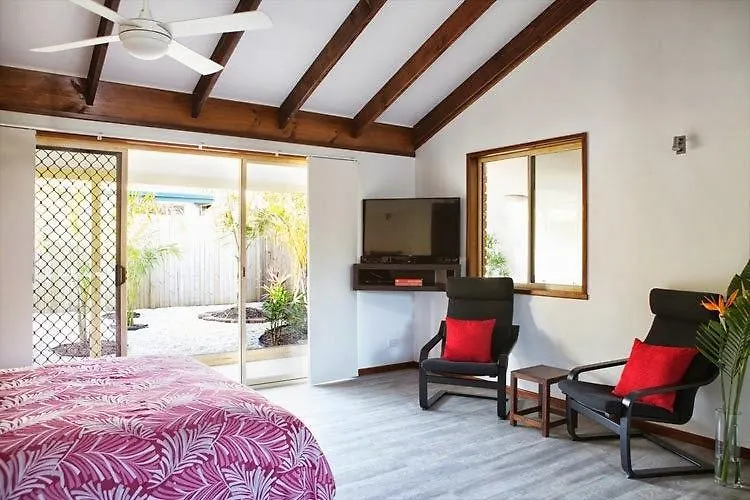 The Palms - Gordon Street Byron Bay