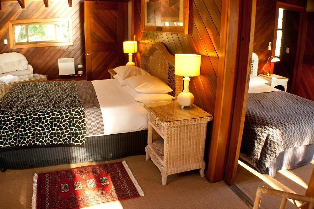 A Beach House At Byron ゲストハウス 4*