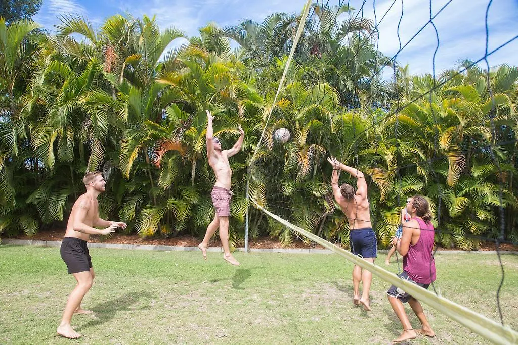 Backpackers Village *