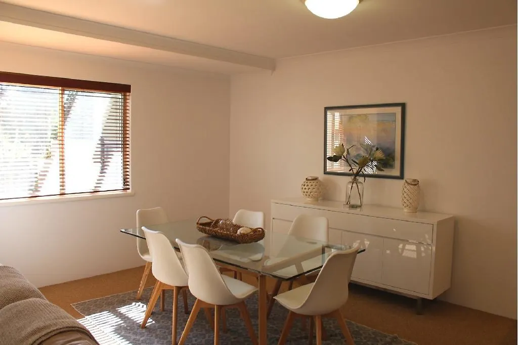 Unit 2 22 Paterson Street, - Solaris *