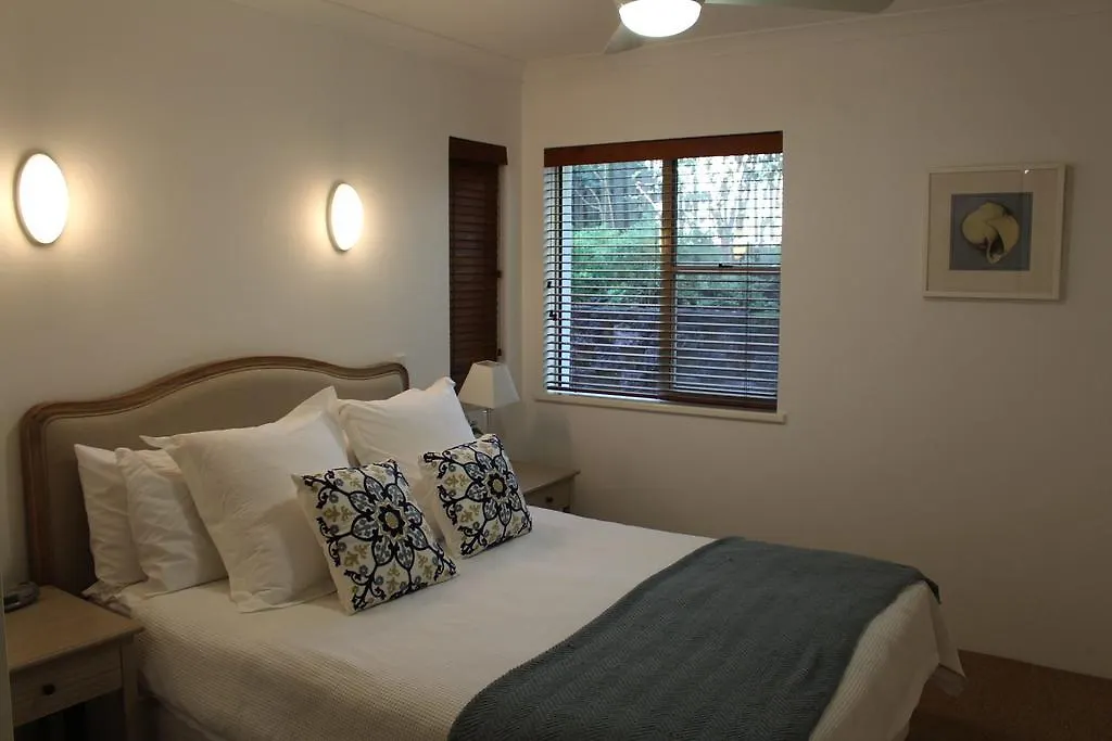 Unit 2 22 Paterson Street, - Solaris