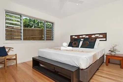 Πανσιόν Aaman & Cinta Luxury 4*