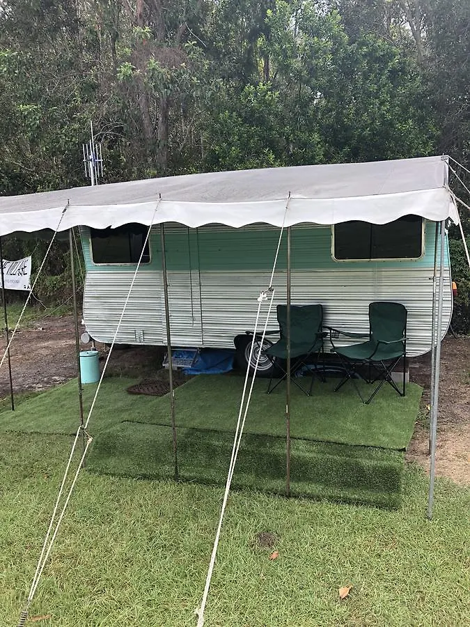 Birdcage @ Byron Camping *
