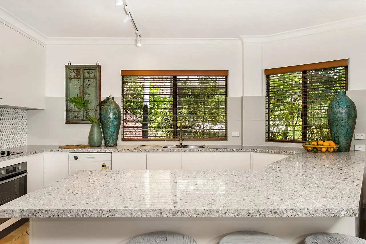 Unit 2 66 Lawson Street, - Koranba شقة خليج بيرون
