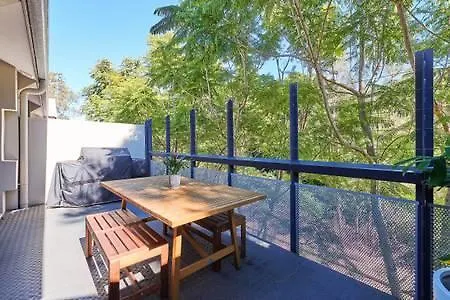 Botanical Byron Butter Factory Appartement