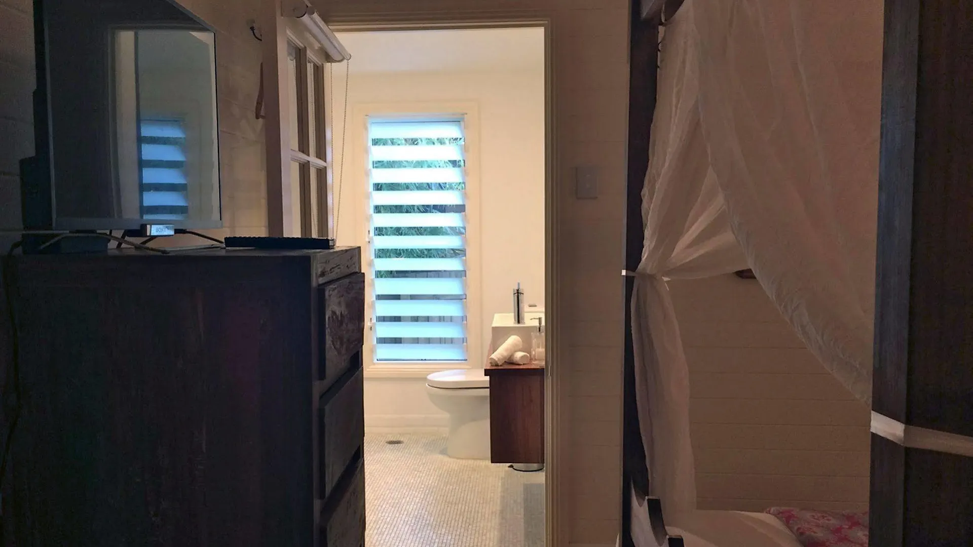 بيت ضيافة Arcadia House خليج بيرون