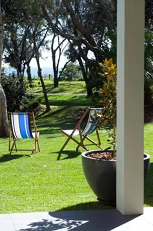 Friday On The Beach Hotel 4*